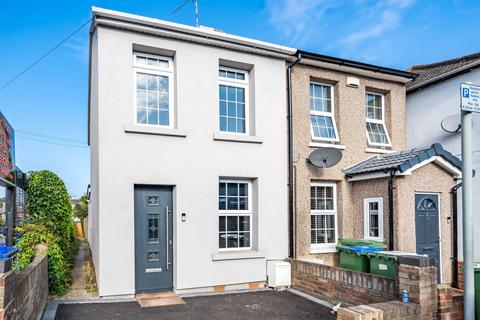 2 bedroom semi-detached house for sale, Lion Road, Bexleyheath