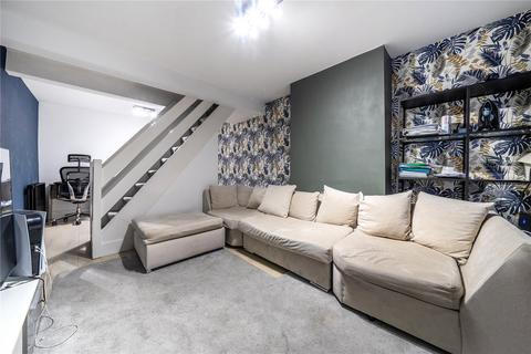 2 bedroom semi-detached house for sale, Lion Road, Bexleyheath