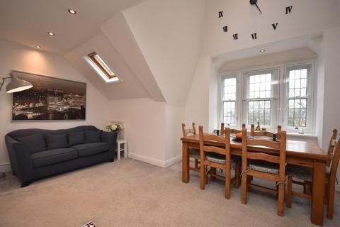 2 bedroom flat for sale, Flat 3, Portman House, 12 Royal Buildings, Penarth, CF64 3ED