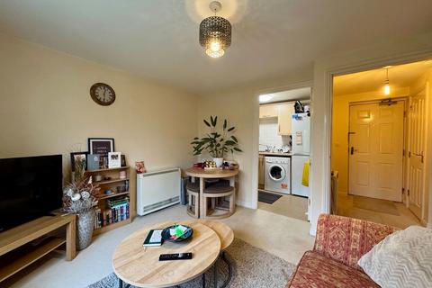 1 bedroom flat for sale, Martingale Chase, Newbury RG14