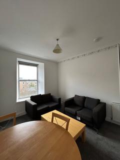 2 bedroom flat to rent, Blackness Street, City Centre DD1