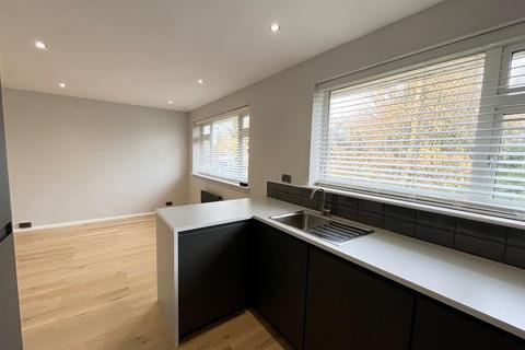 108 Burman Road, Shirley, Solihull, B90 2BQ