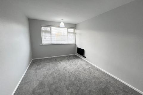 108 Burman Road, Shirley, Solihull, B90 2BQ