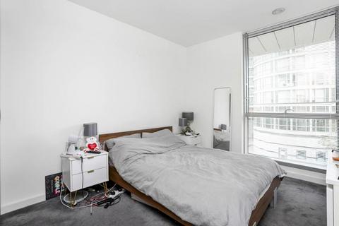 1 bedroom apartment to rent, Charrington Tower, New Providence Wharf, London E14