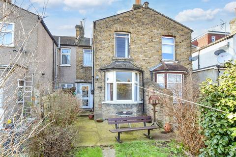 3 bedroom terraced house for sale, Little Ilford Lane, Manor Park, London