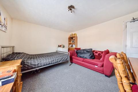 3 bedroom flat for sale, Banbury,  Oxfordshire,  OX16