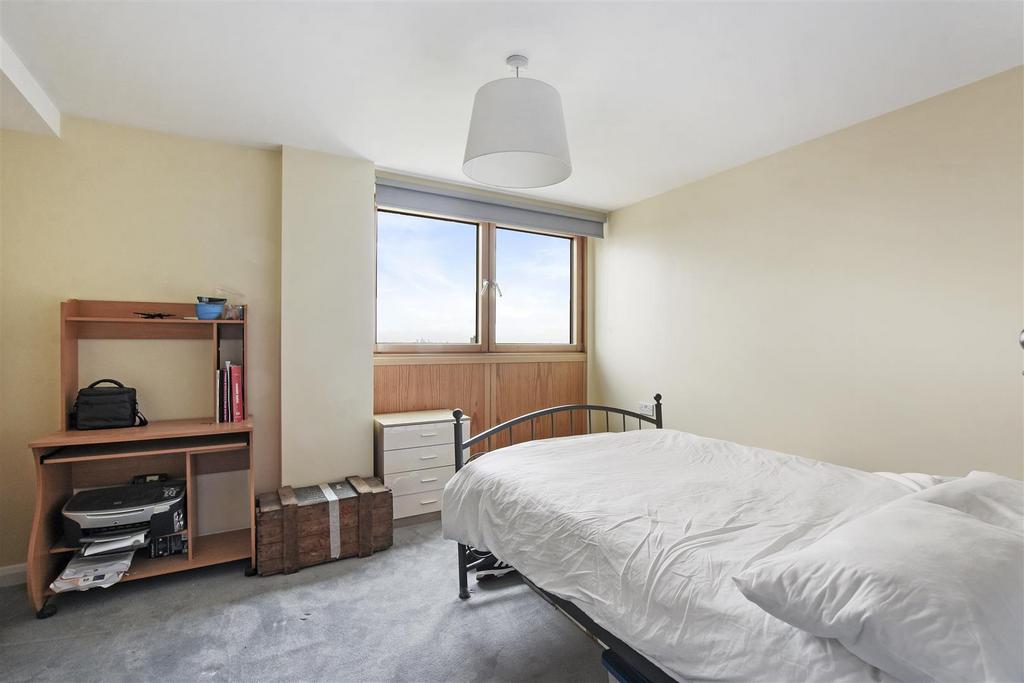 05-2f0b GCWT - 91 Donnington Court -Bedroom 4 -Orig