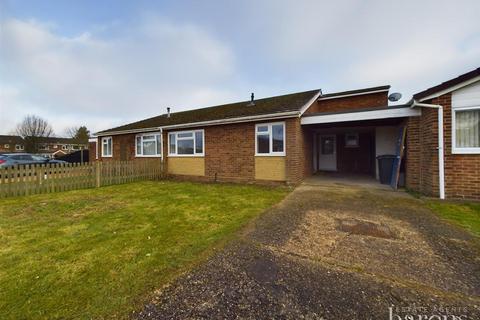 3 bedroom bungalow for sale, Coniston Road, Basingstoke RG22