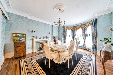 6 bedroom detached house for sale, Oakleigh Avenue, Whetstone, London, N20