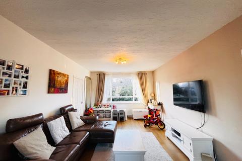 2 bedroom flat to rent, Corrour Road, Glasgow, G43