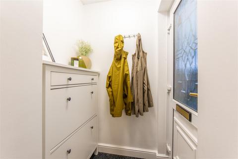 74 Chester Close, New Inn, Pontypool, NP4 0LU