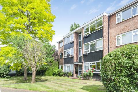 20 Vandyke Close, London, SW15 3JQ