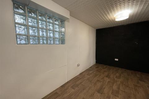 Property to rent, Darnley Road, Hackney, London