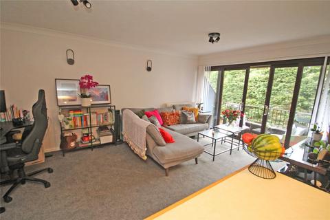 1 bedroom apartment for sale, Lymington Road, Highcliffe, Christchurch, Dorset, BH23