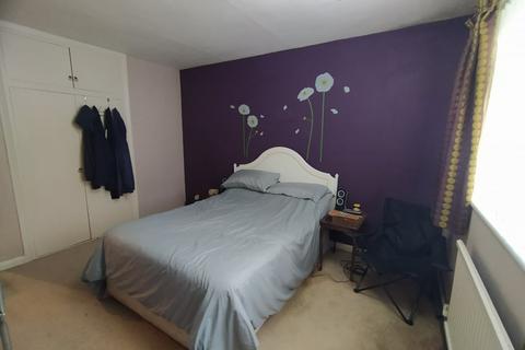 2 bedroom ground floor flat for sale, Embassy Gardens, Beckenham, BR3