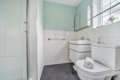 31 Angler Road, Salisbury, SP2 9PB