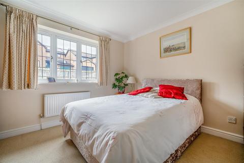 31 Angler Road, Salisbury, SP2 9PB