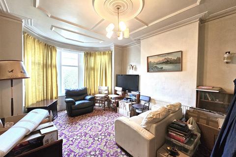 3 bedroom end of terrace house for sale, Springcroft Avenue, London, N2