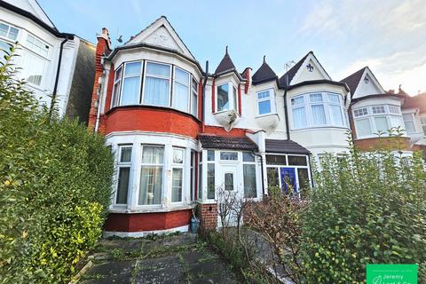 3 bedroom end of terrace house for sale, Springcroft Avenue, London, N2