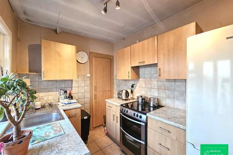 3 bedroom end of terrace house for sale, Springcroft Avenue, London, N2