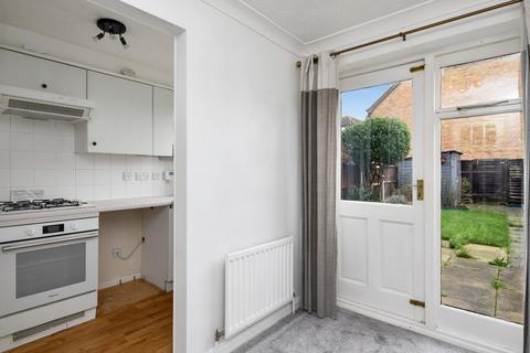 14 Shillingstone, Shoeburyness, Southend-on-sea, SS3 8BY