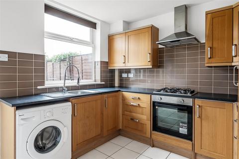1 By Pass Road, Leatherhead, KT22 7BY