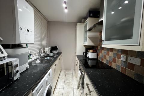 1 bedroom flat to rent, Lansdowne Way, London SW8