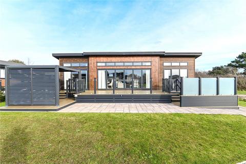 2 bedroom park home for sale, Jubilee Gardens, Shorefield Country Park, Downton, Hampshire, SO41