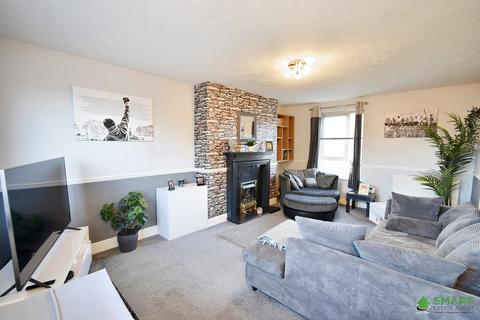 2 bedroom maisonette for sale