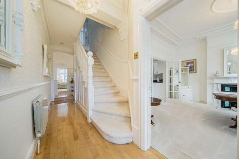 4 bedroom semi-detached house for sale, Heybridge Avenue, London SW16