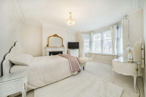 4 bedroom semi-detached house for sale, Heybridge Avenue, London SW16