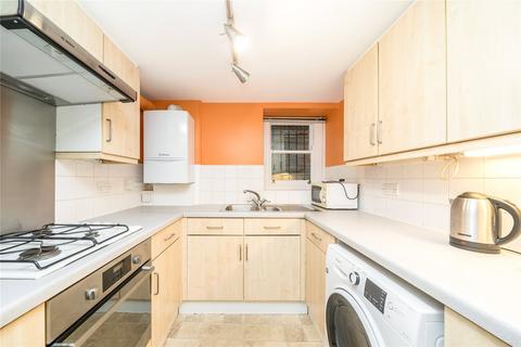 2 bedroom apartment to rent, London SE5