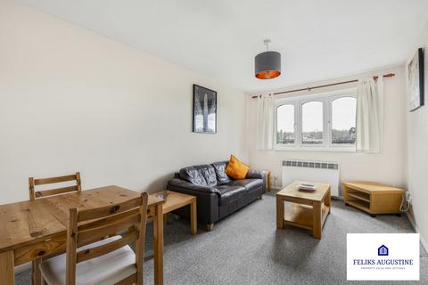 1 bedroom flat to rent, Armoury Road, St John's, SE8