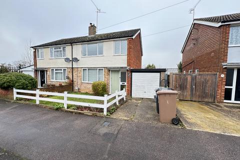 Atholl Close, Luton, Bedfordshire, LU3 3LD