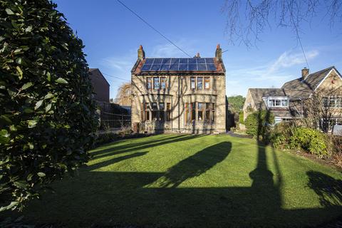 4 bedroom detached house for sale, Fenay Lane, Almondbury, Huddersfield