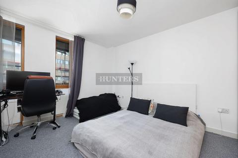 2 bedroom flat to rent, 83 Crampton Street, London, SE17