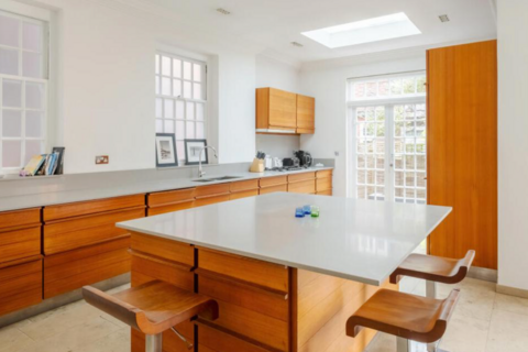 undefined, St Johns Wood NW8