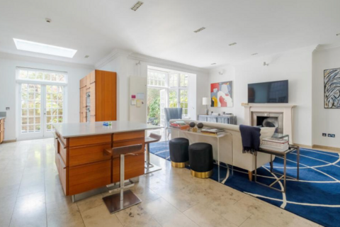 undefined, St Johns Wood NW8