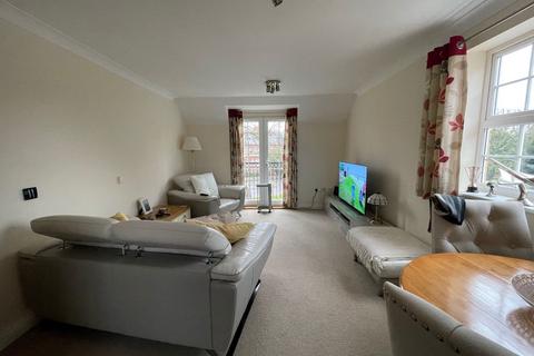 2 bedroom apartment to rent, Old College Road, Newbury RG14