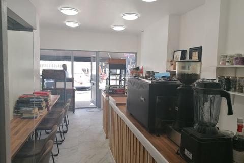 Cafe to rent, Haydons Road, London, SW19 8JZ