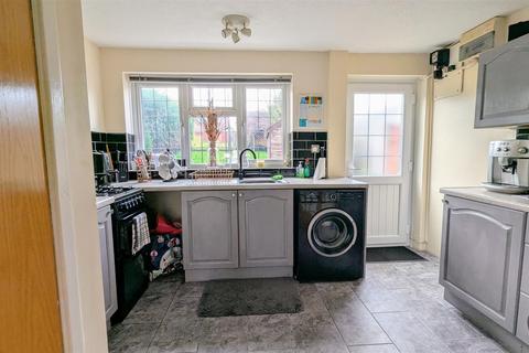 3 bedroom terraced house for sale, High Beech Road, Lydney GL15