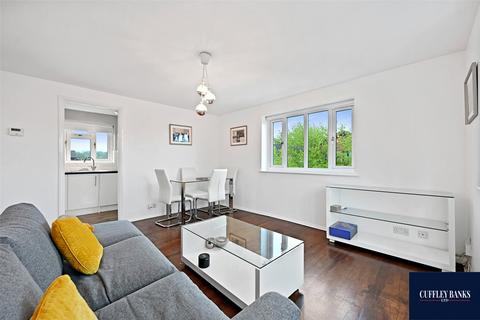 2 bedroom apartment for sale, Alliance Close, Wembley, Middlesex, HA0