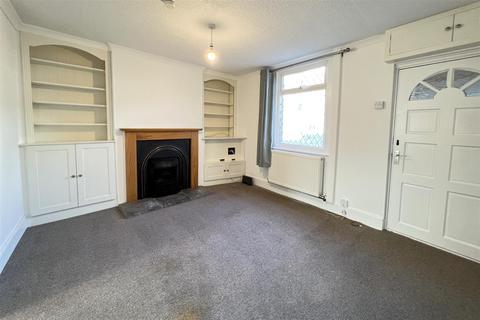 2 bedroom terraced house to rent, South Street, Taunton TA1