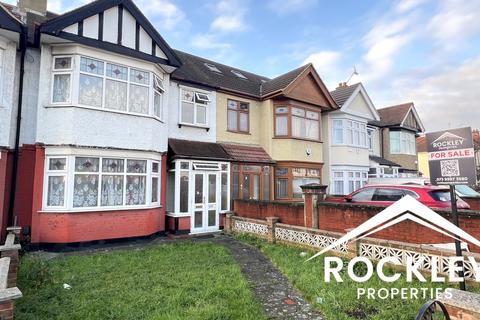 3 bedroom terraced house for sale, Eastern Avenue, Ilford IG2