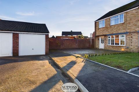 3 bedroom semi-detached house for sale, St. Leonards Walk, Ryton On Dunsmore, Coventry, CV8 3FD