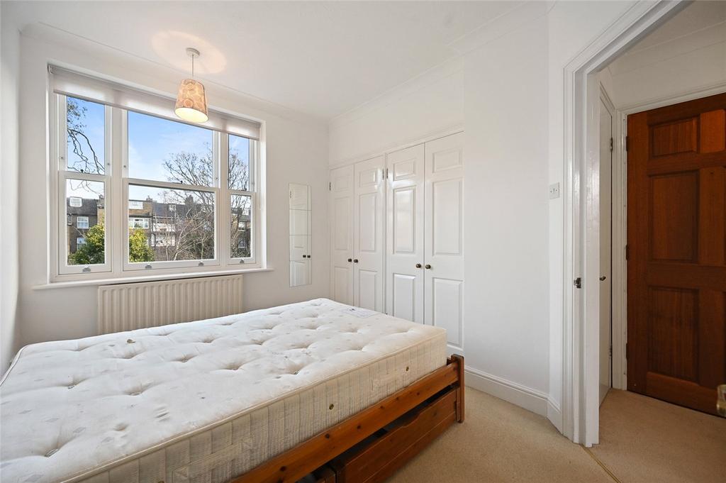 Apartment in London, Brook Green - View 5