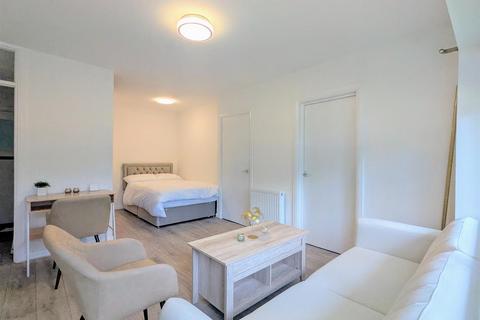 undefined, September Way, Stanmore HA7