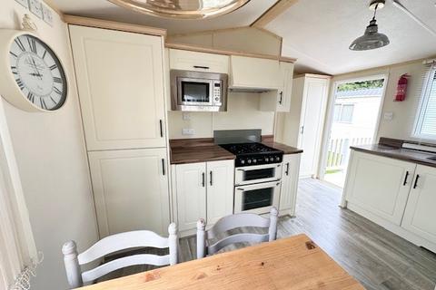 2 bedroom static caravan for sale, Brooklyn Holiday Park