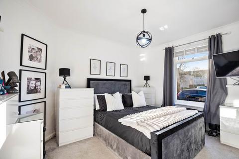 38 Moidart Road, Glasgow, G52 1AY