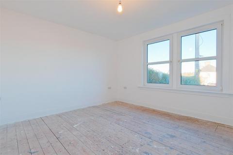 2 bedroom apartment for sale, Strathaven Road, Lesmahagow